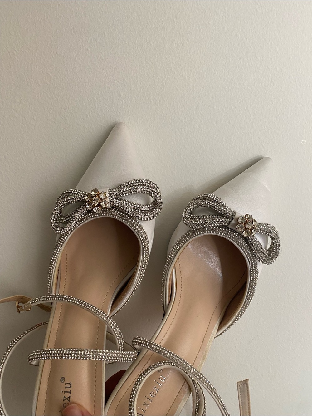White Bow-Embellished Diamond Women's Heels